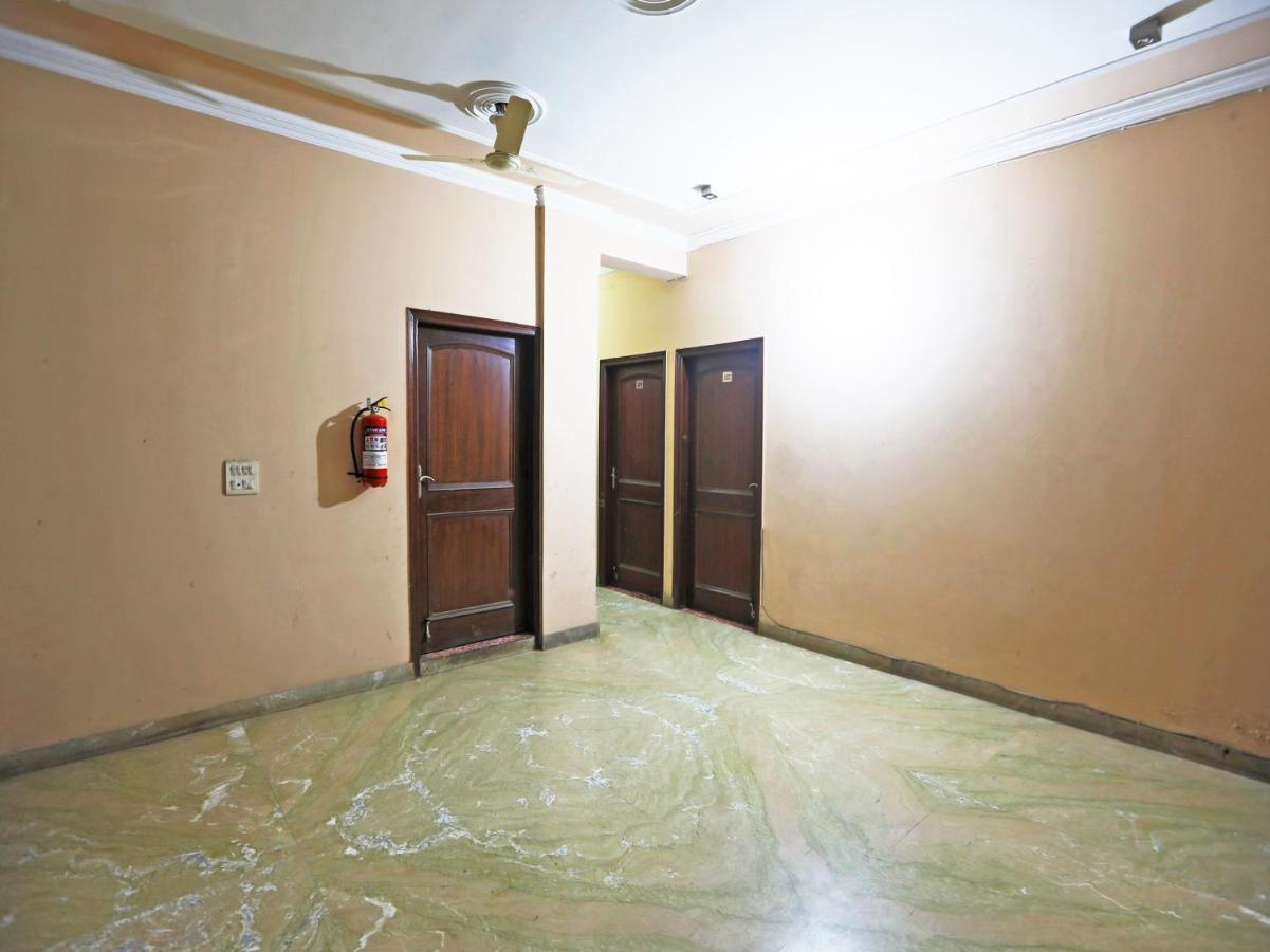 Oyo 72429 New Abhinandan Hotel Amroha Exterior foto